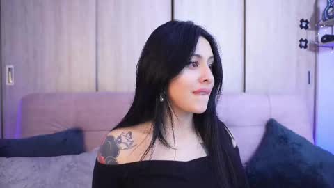 Sophiie online show from February 11, 4:17 am