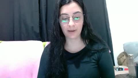 Snapshot of sophirivers chatting on October 2, 9:55 pm sophirivers online show from October 2, 9:55 pm