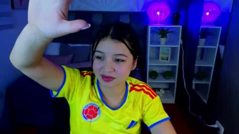 Sophy  online show from June 19, 6:29 am