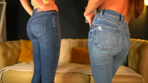 Sophydiva online show from November 2, 4:15 am