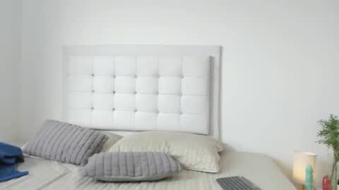 Snapshot of sopphiefox chatting on November 6, 6:42 pm Sofia online show from November 6, 6:42 pm