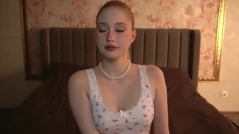 Snapshot of soradusk chatting on October 27, 1:20 am soradusk online show from October 27, 1:20 am