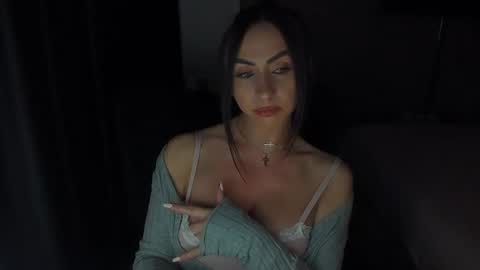 Snapshot of soraya26 chatting on June 27, 1:10 am Soraya online show from June 27, 1:10 am
