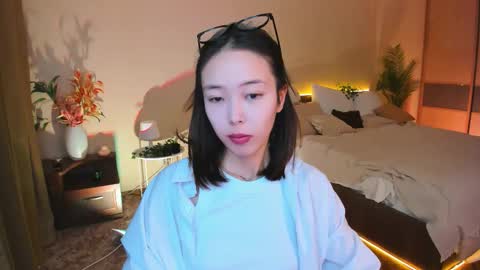 soulharmoonyy online show from October 18, 11:33 am