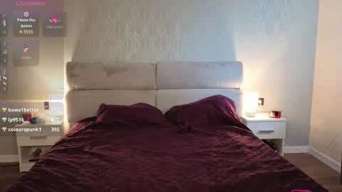 Snapshot of soulmategirl chatting on November 21, 10:58 am SoulMate online show from November 21, 10:58 am