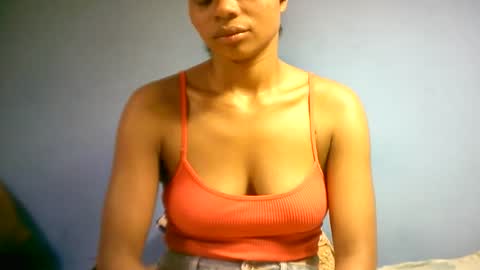 Snapshot of sourayaa chatting on May 3, 7:14 am sourayaa online show from May 3, 7:14 am