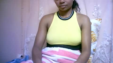 Snapshot of sourayaa chatting on May 7, 9:09 pm sourayaa online show from May 7, 9:09 pm