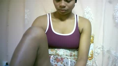 Snapshot of sourayaa chatting on May 10, 7:35 am sourayaa online show from May 10, 7:35 am