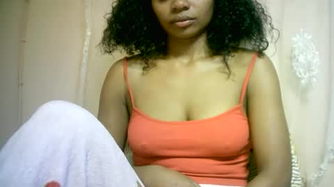 Snapshot of sourayaa chatting on May 23, 7:18 pm sourayaa online show from May 23, 7:18 pm