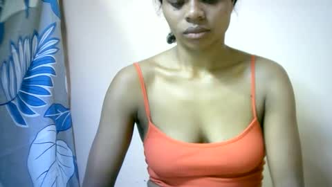 Snapshot of sourayaa chatting on May 28, 6:43 am sourayaa online show from May 28, 6:43 am
