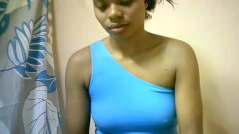 Snapshot of sourayaa chatting on May 31, 7:37 am sourayaa online show from May 31, 7:37 am