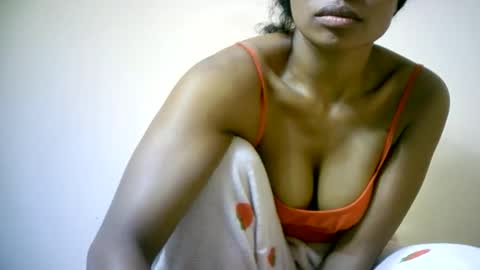 Snapshot of sourayaa chatting on June 1, 7:37 pm sourayaa online show from June 1, 7:37 pm