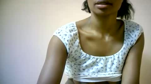 Snapshot of sourayaa chatting on June 3, 11:13 am sourayaa online show from June 3, 11:13 am