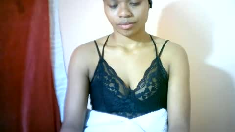 Snapshot of sourayaa chatting on June 12, 6:56 am sourayaa online show from June 12, 6:56 am