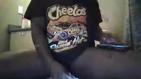 Snapshot of source1012 chatting on November 26, 12:28 pm source1012 online show from November 26, 12:28 pm