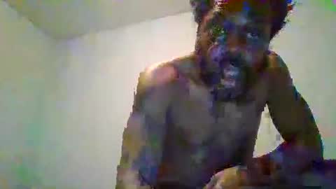 Snapshot of source1012 chatting on November 29, 4:59 am source1012 online show from November 29, 4:59 am