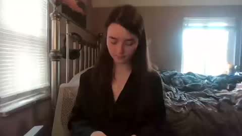 sours online show from October 12, 8:41 pm