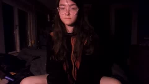 sours online show from November 18, 11:48 pm