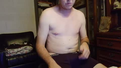 Southernblueyes online show from June 20, 4:48 am