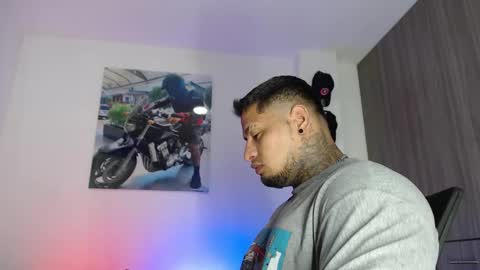 soy_apolo online show from November 27, 7:16 pm