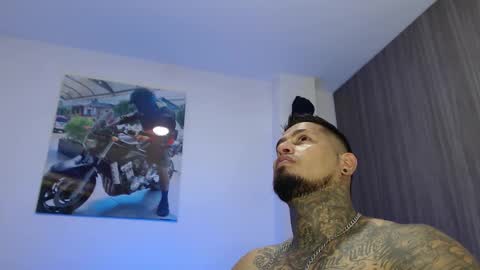 soy_apolo online show from March 17, 4:17 am