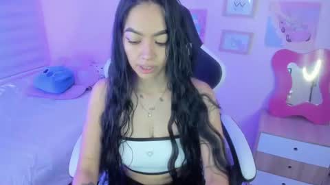 soy_gabrielaa online show from June 16, 10:29 am