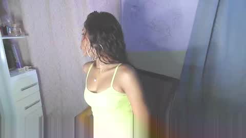 Snapshot of soy_miauhg chatting on October 23, 4:45 am Miauhg online show from October 23, 4:45 am