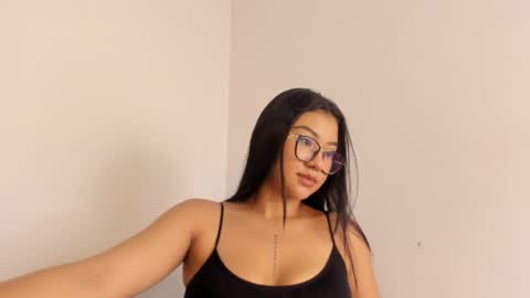 Snapshot of soy_yesi chatting on April 12, 2:38 am Yesi online show from April 12, 2:38 am
