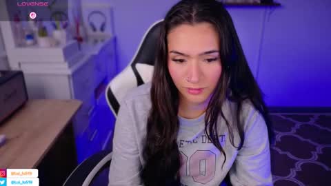 Luisa    online show from November 10, 8:19 pm