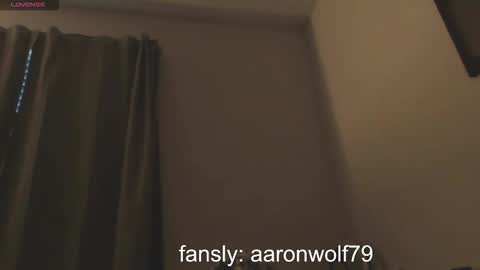 Snapshot of soyelpoti79 chatting on November 9, 1:09 pm WhiteWolfFL online show from November 9, 1:09 pm