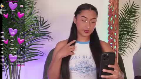 Snapshot of soyjuliana19 chatting on August 5, 7:06 pm Juliana online show from August 5, 7:06 pm
