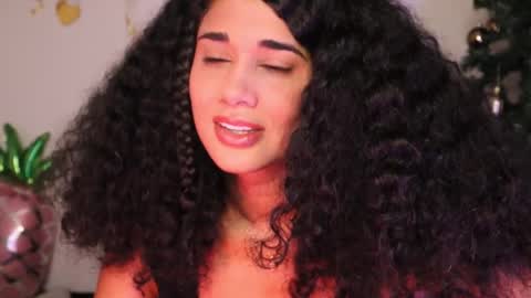 You want to talk to me more personal follow me in My Channel VIP  50 the discount       online show from December 12, 7:41 am