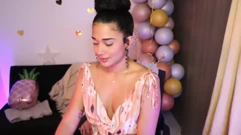 You want to talk to me more personal follow me in My Channel VIP  50 the discount       online show from December 13, 11:17 pm