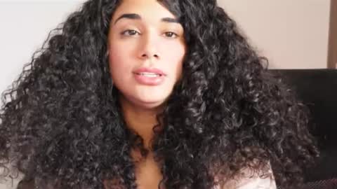 You want to talk to me more personal follow me in My Channel VIP  50 the discount       online show from February 11, 6:55 pm