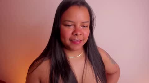 Snapshot of soytucolor chatting on October 5, 11:13 pm Paula  add me on snap online show from October 5, 11:13 pm