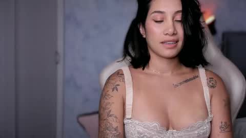 Snapshot of soytulu_ chatting on November 5, 7:47 pm brisa s online show from November 5, 7:47 pm