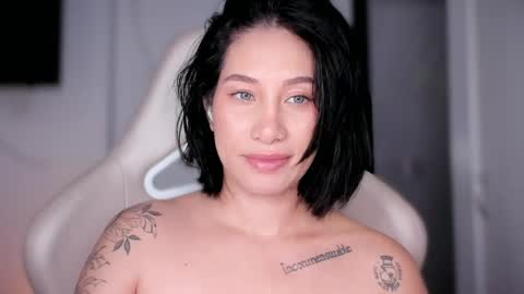 brisa  s online show from May 6, 2:33 pm