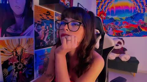 Val online show from December 27, 8:45 am