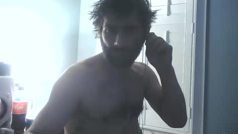 TrndSettrz online show from March 12, 4:08 am