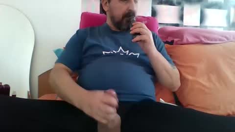 Snapshot of spada50 chatting on January 10, 12:58 pm Mike online show from January 10, 12:58 pm