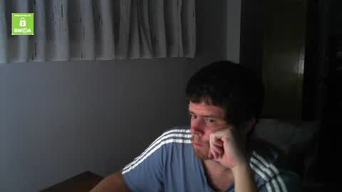 Snapshot of spanishboytenerife chatting on July 19, 1:09 am spanish online show from July 19, 1:09 am
