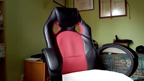 Manu  online show from January 7, 1:46 pm