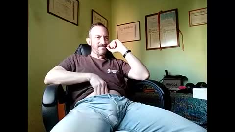 Manu  online show from January 11, 3:20 pm