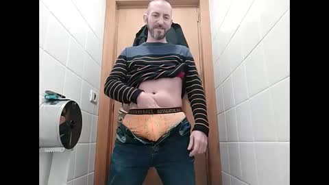 Manu  online show from February 6, 5:57 am