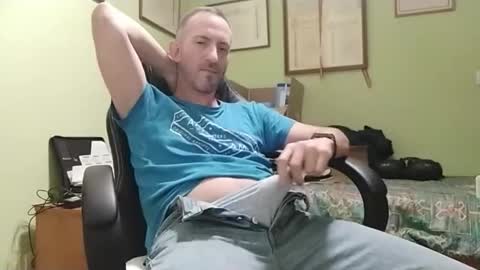 Manu  online show from November 16, 4:23 pm