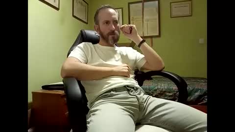 Snapshot of spanishharddick chatting on January 9, 11:06 pm Manu online show from January 9, 11:06 pm