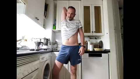 Snapshot of spanishharddick chatting on February 21, 2:34 am Manu online show from February 21, 2:34 am