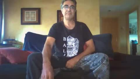 Snapshot of spanishshow chatting on October 22, 4:07 pm spanishshow online show from October 22, 4:07 pm