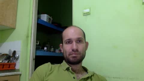 Snapshot of sparei7 chatting on November 12, 10:20 pm Snaiky online show from November 12, 10:20 pm