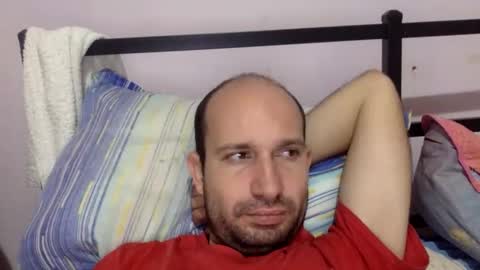 Snapshot of sparei7 chatting on November 25, 3:12 pm Snaiky online show from November 25, 3:12 pm